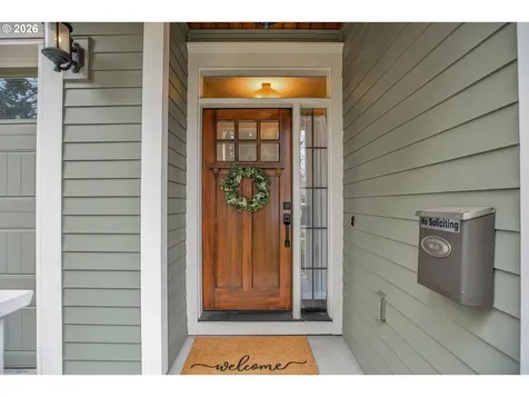 6015 SE Steele Street Portland OR 97206