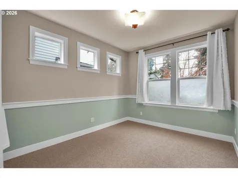 6015 SE Steele Street Portland OR 97206