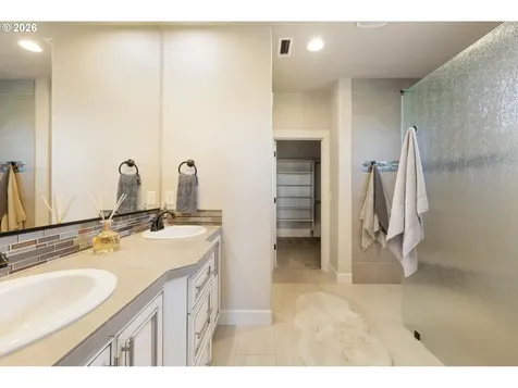 1889 S Harrier Road Ridgefield WA 98642