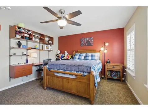 2351 NW Byrne Terrace Portland OR 97229