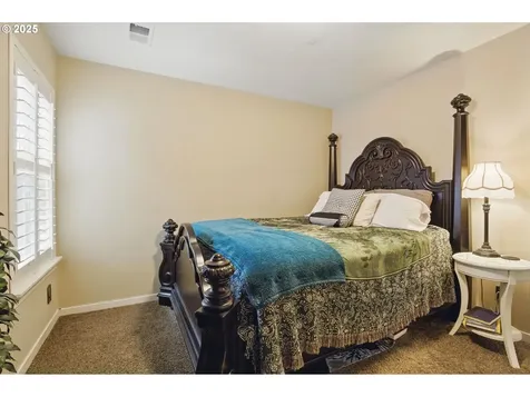 2351 NW Byrne Terrace Portland OR 97229