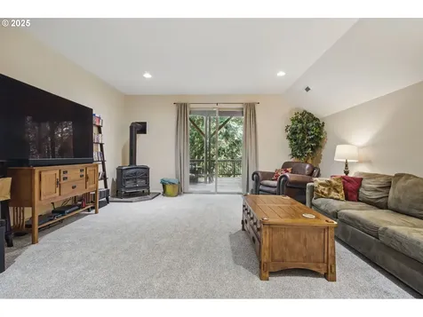 2351 NW Byrne Terrace Portland OR 97229