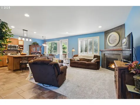 2351 NW Byrne Terrace Portland OR 97229