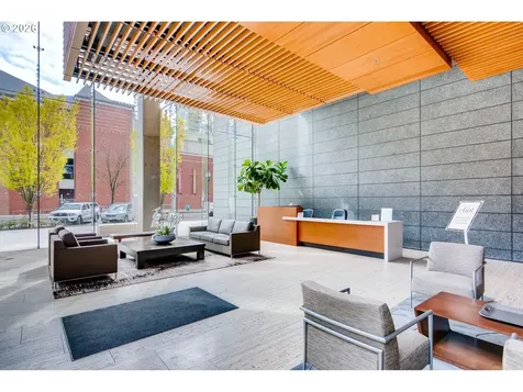 1221 SW 10th Avenue Portland OR 97205