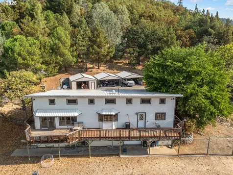 599 Horizon Lane Myrtle Creek OR 97457