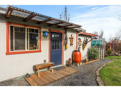 514 Norway Street Silverton OR 97381