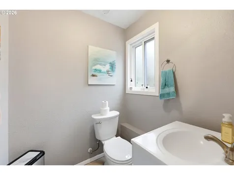 920 SW Cherry Park Road Troutdale OR 97060