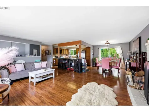 920 SW Cherry Park Road Troutdale OR 97060
