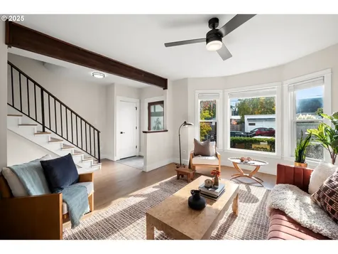 7217 N Catlin Avenue Portland OR 97203