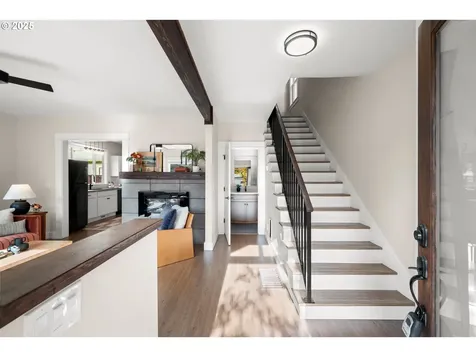 7217 N Catlin Avenue Portland OR 97203