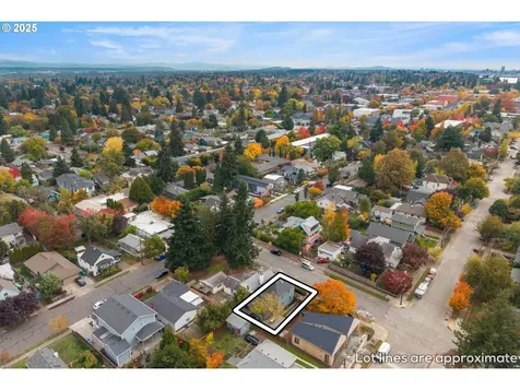7217 N Catlin Avenue Portland OR 97203