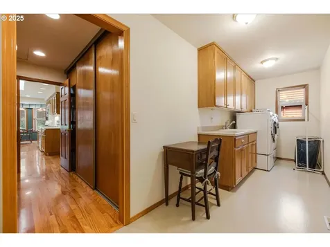 1141 Monroe Street Lafayette OR 97127