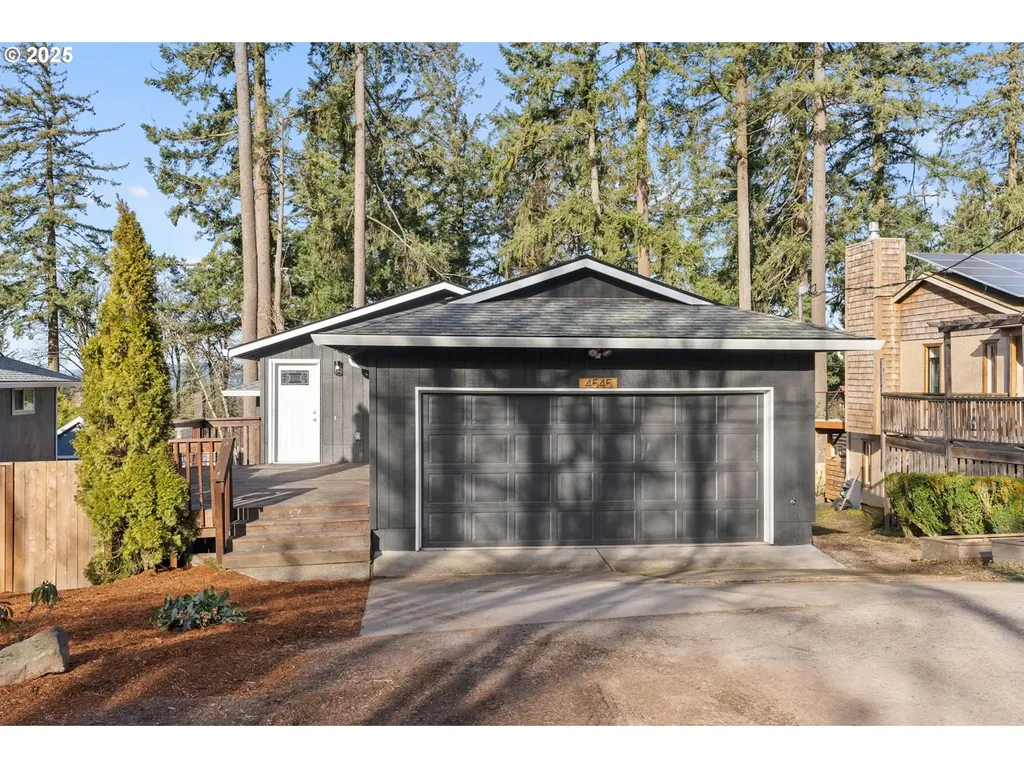 4545 SW Stephenson Street Portland OR 97219