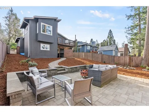 4545 SW Stephenson Street Portland OR 97219