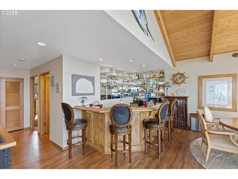 5203 NW Keel Avenue Lincoln City OR 97367