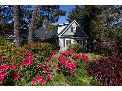 1021 Prestwick Court Florence OR 97439