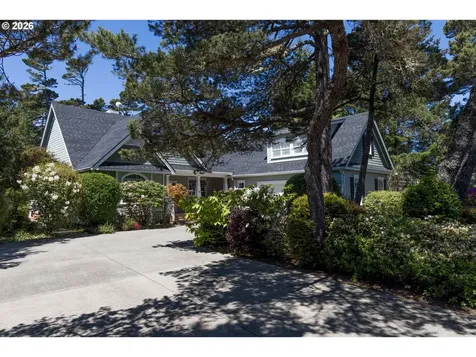 1021 Prestwick Court Florence OR 97439