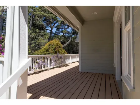 1021 Prestwick Court Florence OR 97439