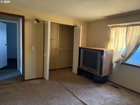 300 N First Street Irrigon OR 97844
