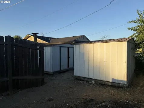 300 N First Street Irrigon OR 97844