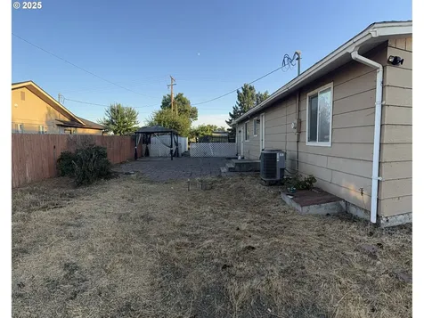300 N First Street Irrigon OR 97844