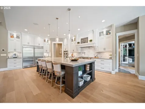 22100 NE 41st Court Ridgefield WA 98642