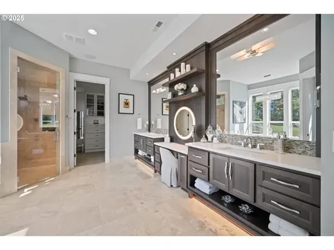 22100 NE 41st Court Ridgefield WA 98642