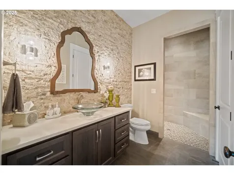 22100 NE 41st Court Ridgefield WA 98642
