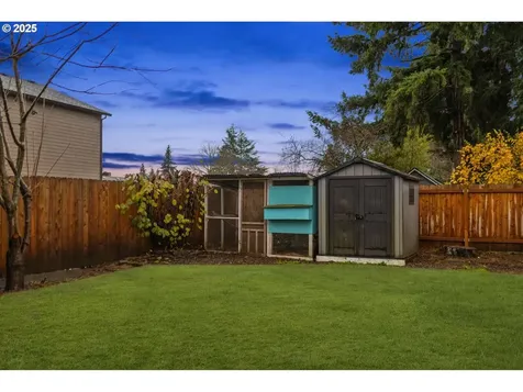 108 NE Whitney Street Camas WA 98607