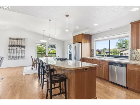6705 NW Dogwood Drive Vancouver WA 98663