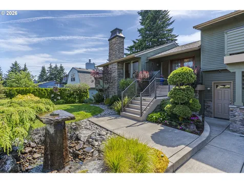 6705 NW Dogwood Drive Vancouver WA 98663