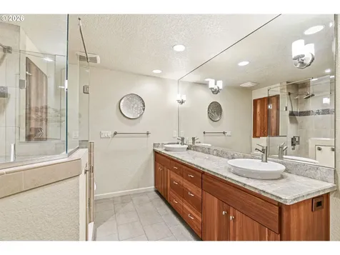 6705 NW Dogwood Drive Vancouver WA 98663