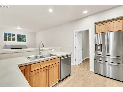 11759 SW Murre Terrace Beaverton OR 97007