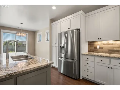 3828 Sherwood Park Drive Medford OR 97504