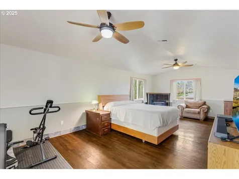 265 NW Angela Lane Hillsboro OR 97124
