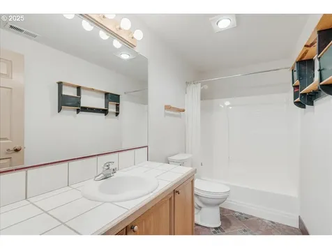265 NW Angela Lane Hillsboro OR 97124