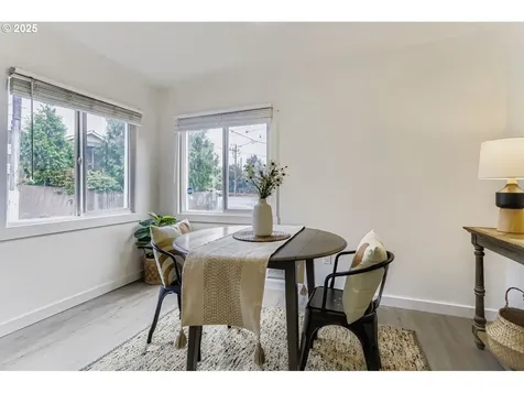 4205 NE Highland Court Portland OR 97218