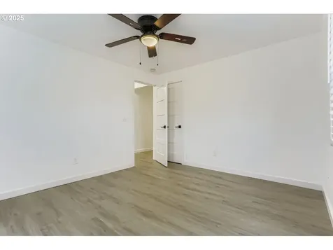 4205 NE Highland Court Portland OR 97218