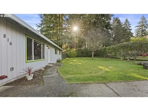 816 NE 193rd Avenue Portland OR 97230
