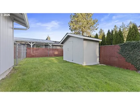 816 NE 193rd Avenue Portland OR 97230