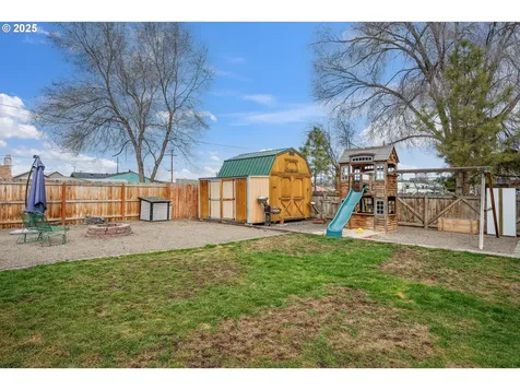 565 NE Court Street Prineville OR 97754