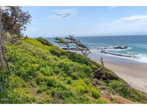 Tl 1200 SW Anchor Court Lincoln City OR 97367