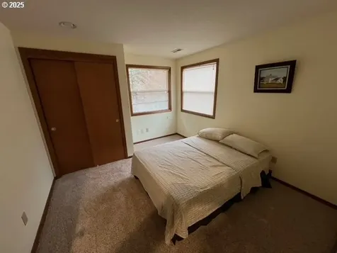 3710 NW 138th Street Vancouver WA 98685