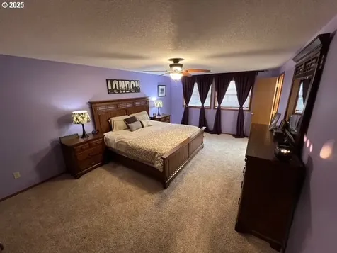 3710 NW 138th Street Vancouver WA 98685