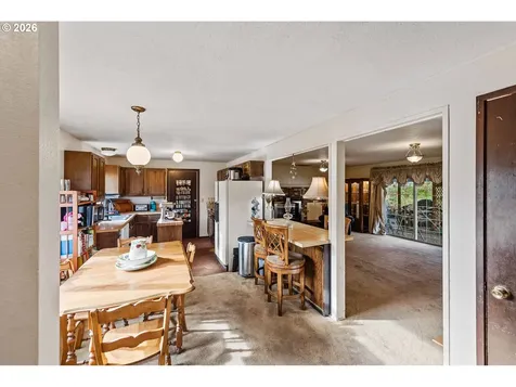 2031 Kincheloe Lane Myrtle Point OR 97458