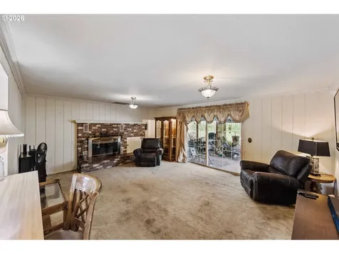 2031 Kincheloe Lane Myrtle Point OR 97458