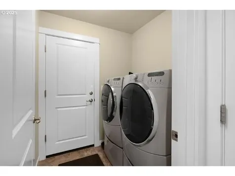 1916 NE Todd Street Roseburg OR 97470