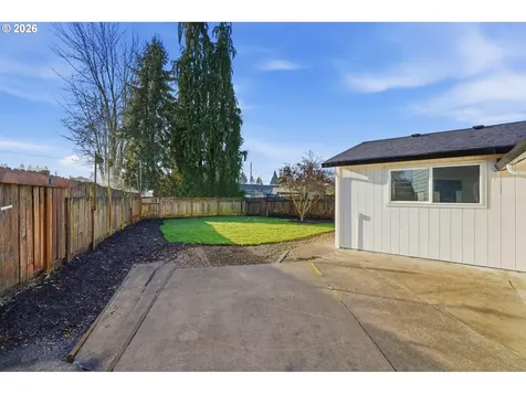 3870 SE Walnut Street Hillsboro OR 97123