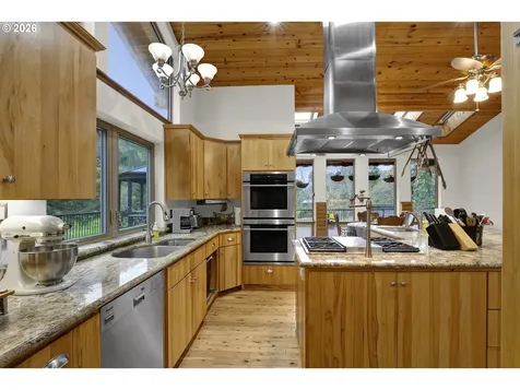 6700 Upper Olalla Road Winston OR 97496
