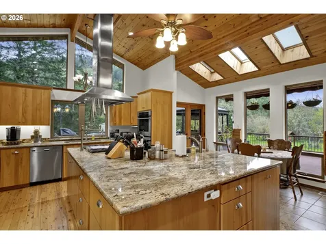6700 Upper Olalla Road Winston OR 97496